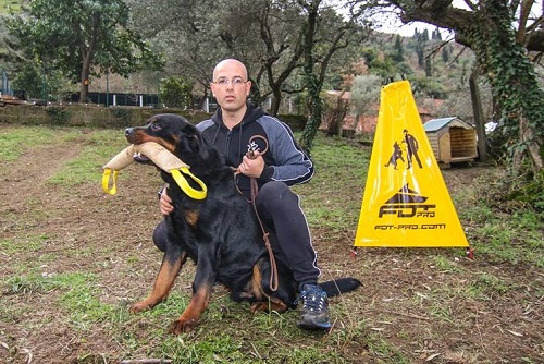 Tenda nascondiglio per figurante e addestratore di cani