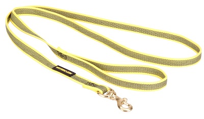 Guinzaglio di colore giallo in nylon gommato per cani